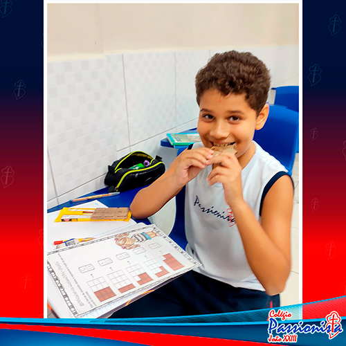 Fra��o - Aprendendo com a do�ura do chocolate 5� ano B Col�gio Passionista Jo�o XXIII