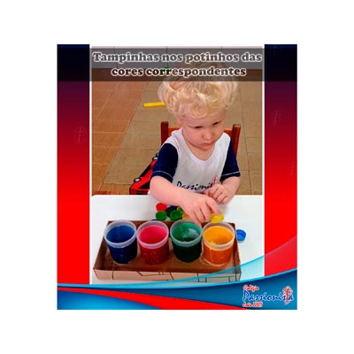 Tampinhas nos potinhos das cores correspondentes Col�gio Passionista Jo�o XXIII