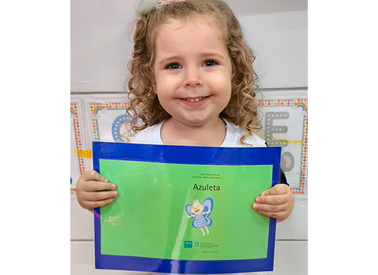 AZULETA, a Borboleta Azul - Maternal I B Col�gio Passionista Jo�o XXIII