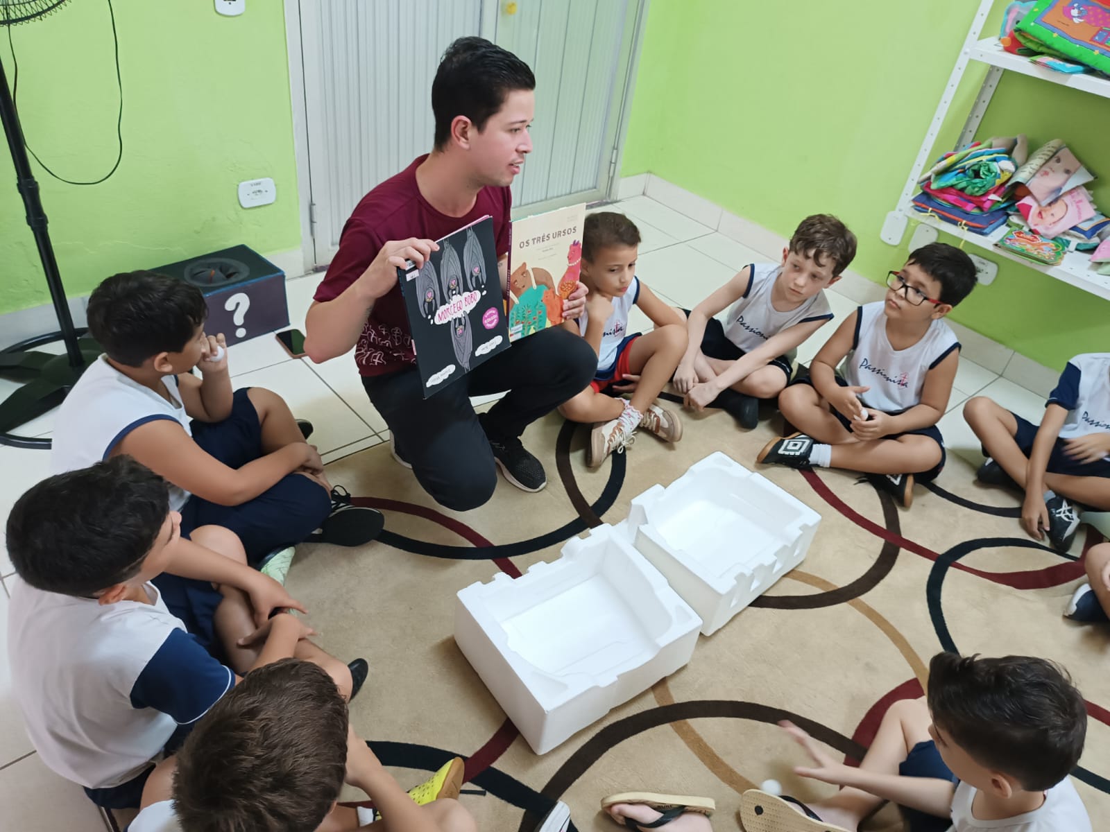 O Morcego Bobo - 3� Ano A Col�gio Passionista Jo�o XXIII