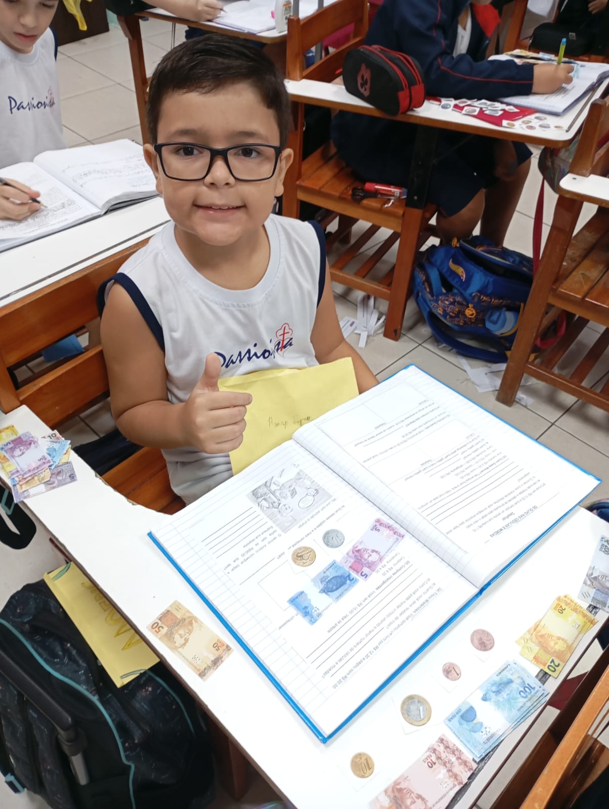 Explorando o Sistema Monet�rio Brasileiro na Pr�tica - 3� Ano A Col�gio Passionista Jo�o XXIII