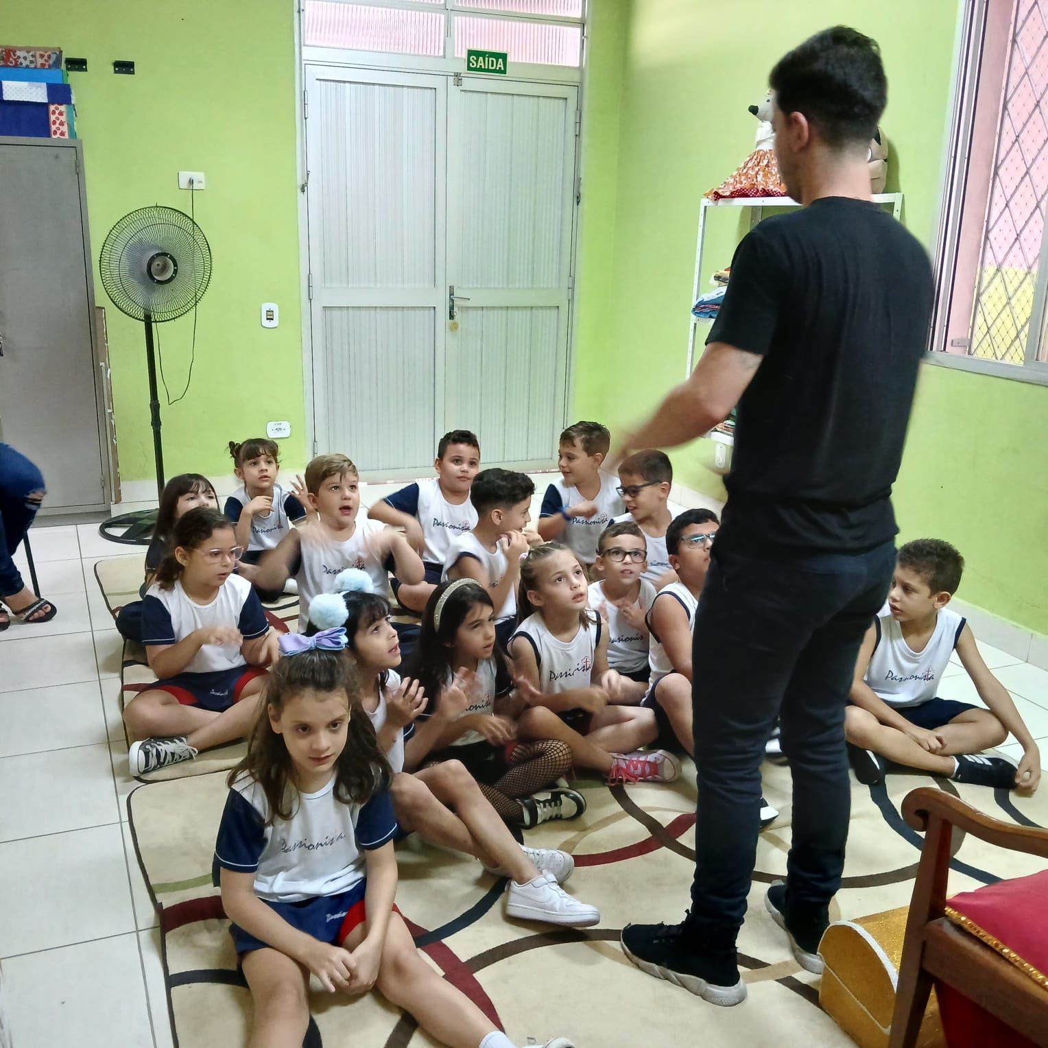 O Reizinho Mand�o Col�gio Passionista Jo�o XXIII