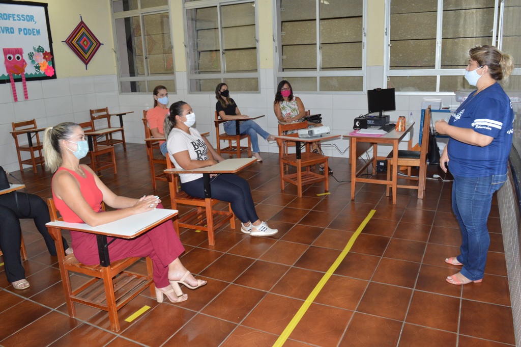 Segundo dia de Reuni�o Col�gio Passionista Jo�o XXIII