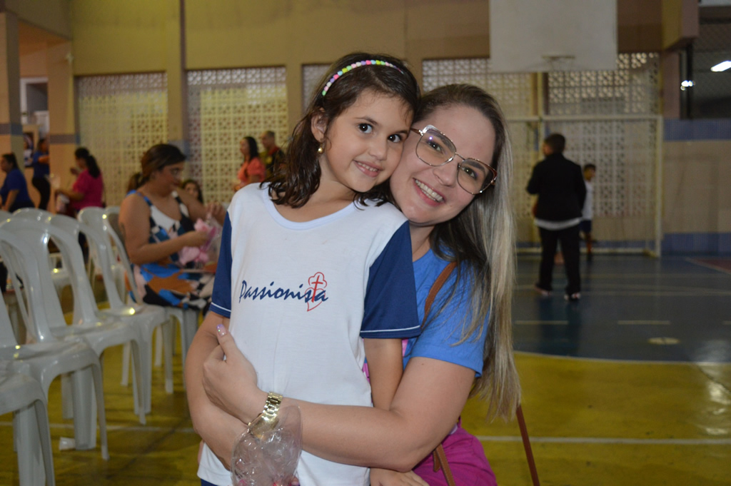 Dia das M�es - Fundamental I Vespertino Col�gio Passionista Jo�o XXIII