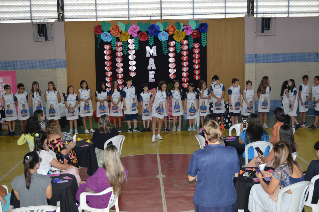 Dia das M�es - Fundamental 2 Col�gio Passionista Jo�o XXIII