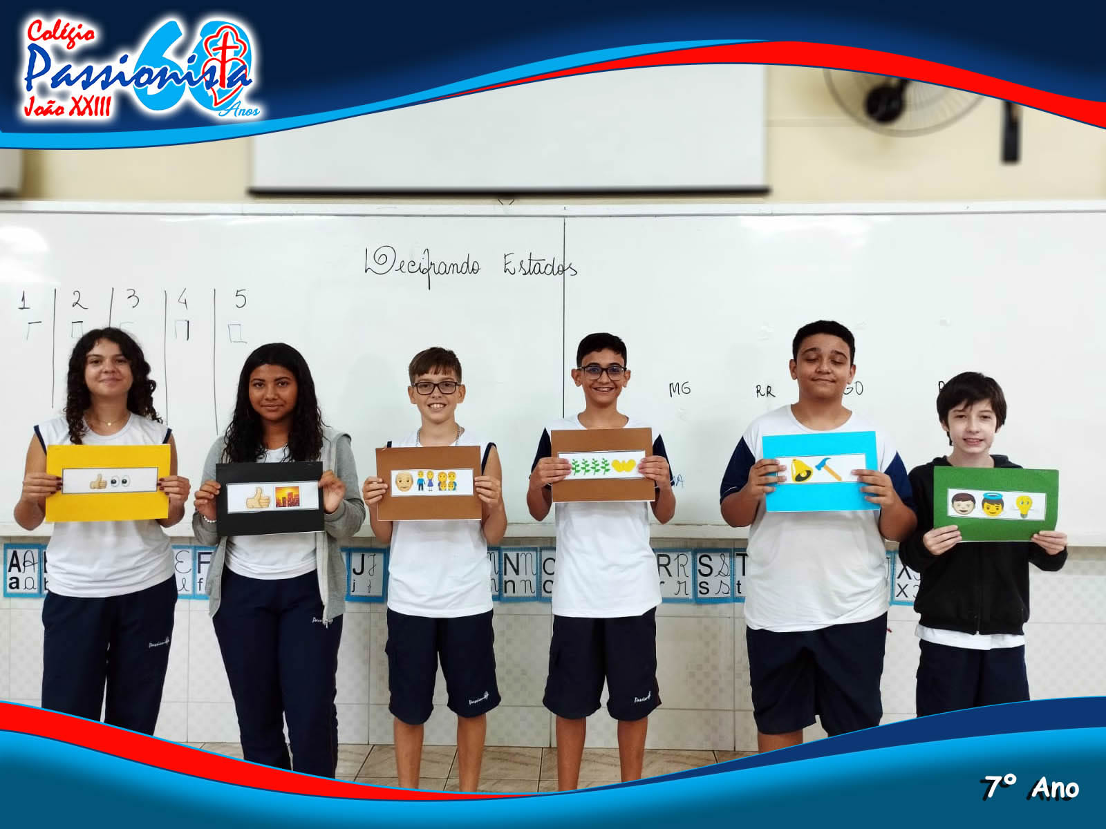 Decifrando Estados por Emojis Col�gio Passionista Jo�o XXIII